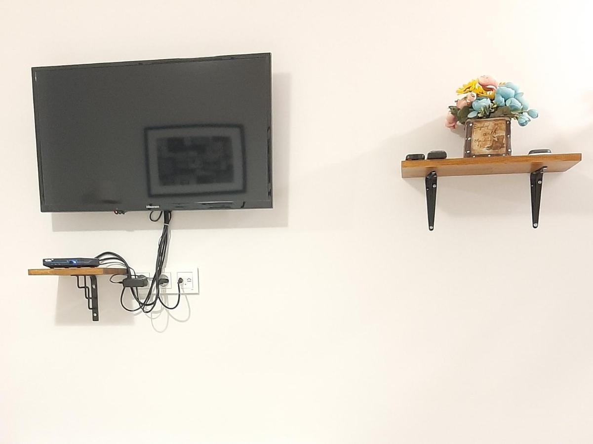 Hotel Art Nebula Тбилиси Экстерьер фото