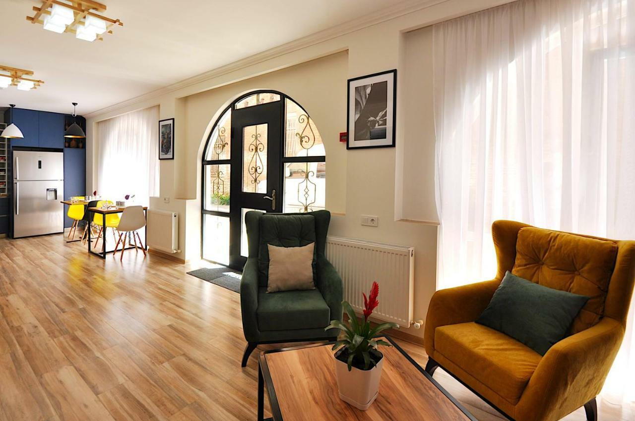Hotel Art Nebula Тбилиси Экстерьер фото