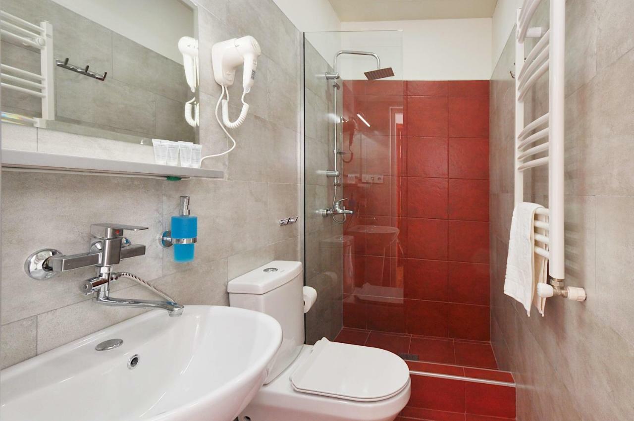 Hotel Art Nebula Тбилиси Экстерьер фото